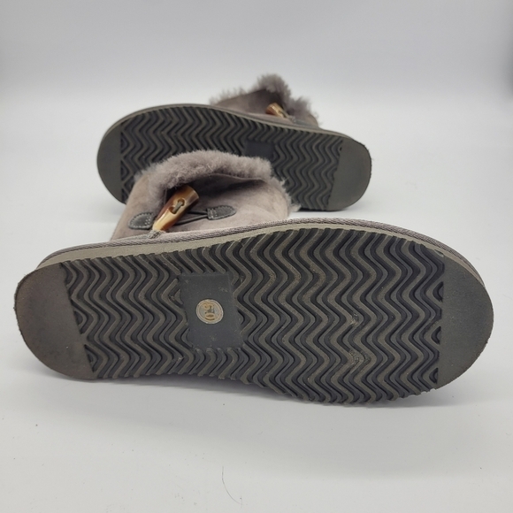 Cozie Steps Shoes Women's 6.5 Genuine Australian Sheepskin Toggle Short Boots - Picture 10 of 15